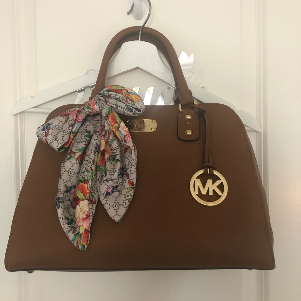 Michael Kors Large Saffiano Satchel in Acorn